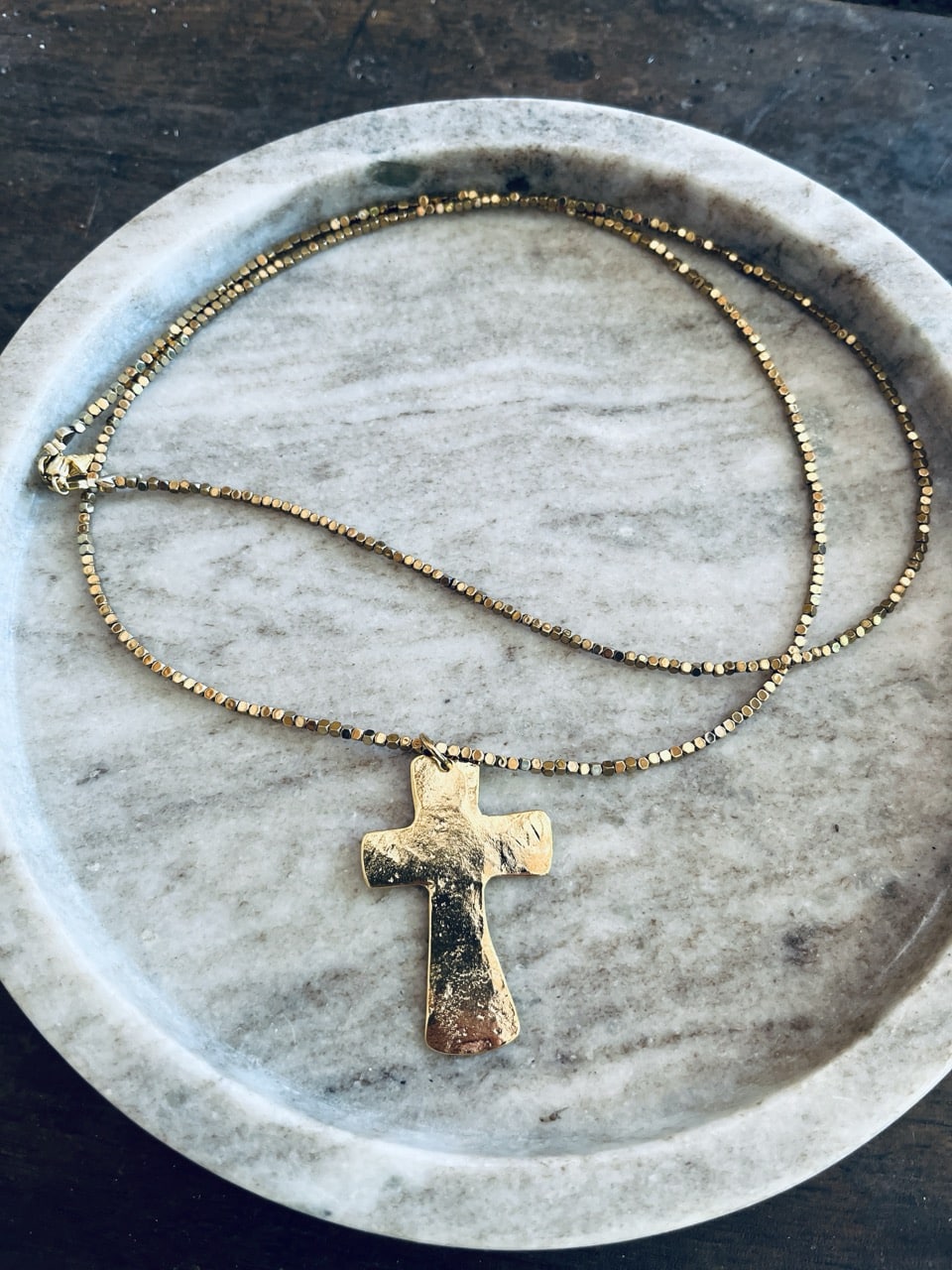 Sautoir Croix • Le monde est stone – Image 3