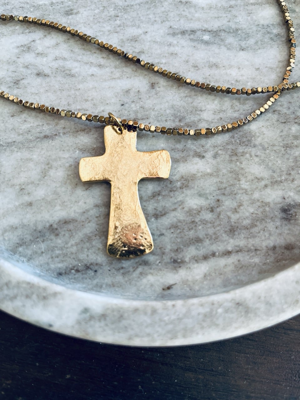 Sautoir Croix • Le monde est stone – Image 2