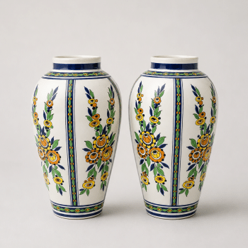 Paire de vases Boch Frères La Louvière, décor floral signé Charles Catteau