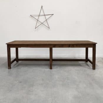 Table de monastère en bois ancien