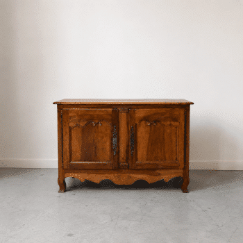 Buffet ancien en bois massif – esprit Louis XV