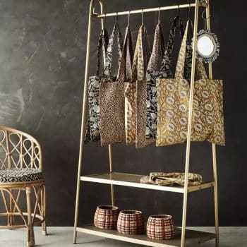 Portant à vêtements en laiton