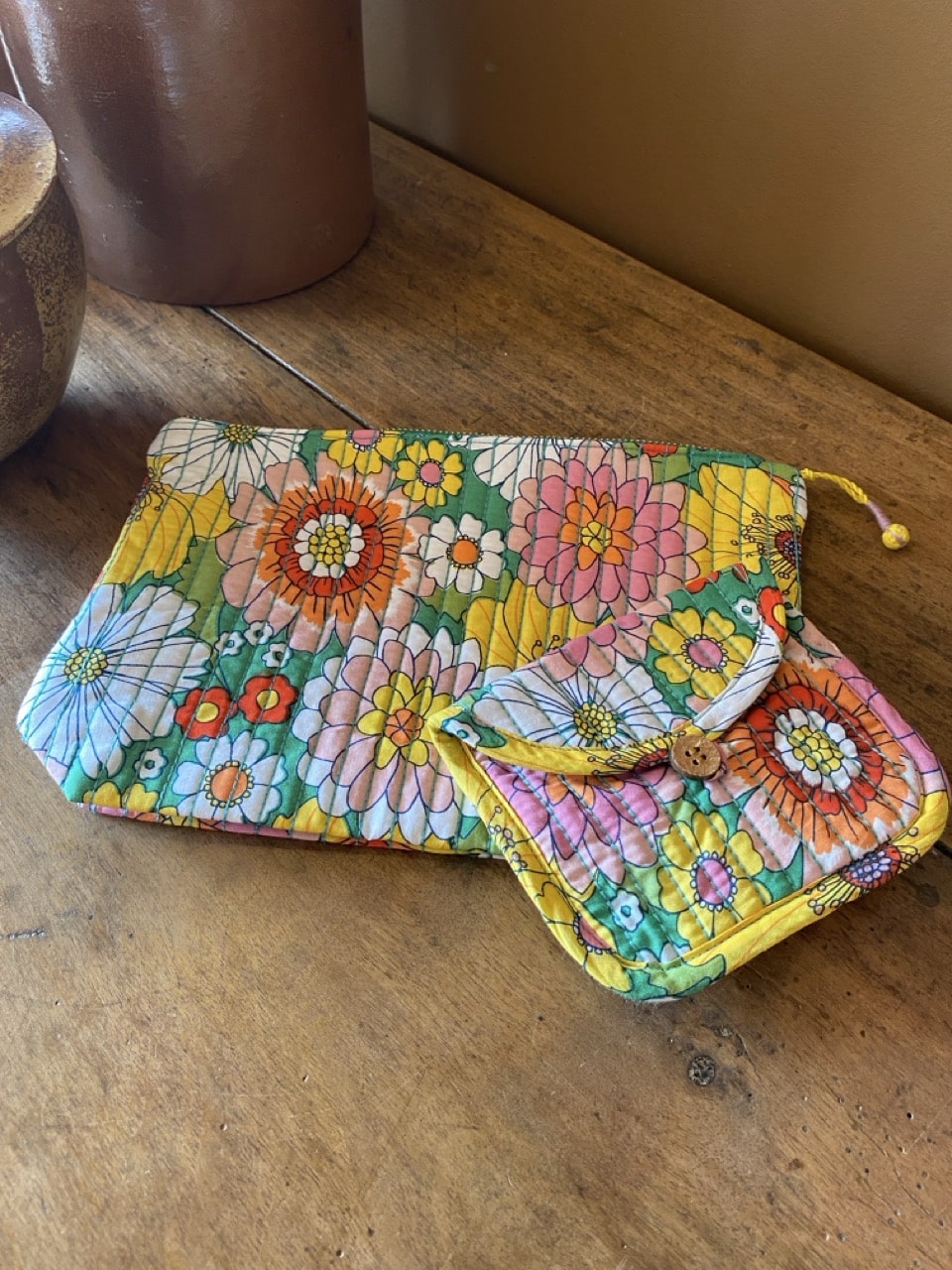 Pochette matelassée fleurie – Image 7