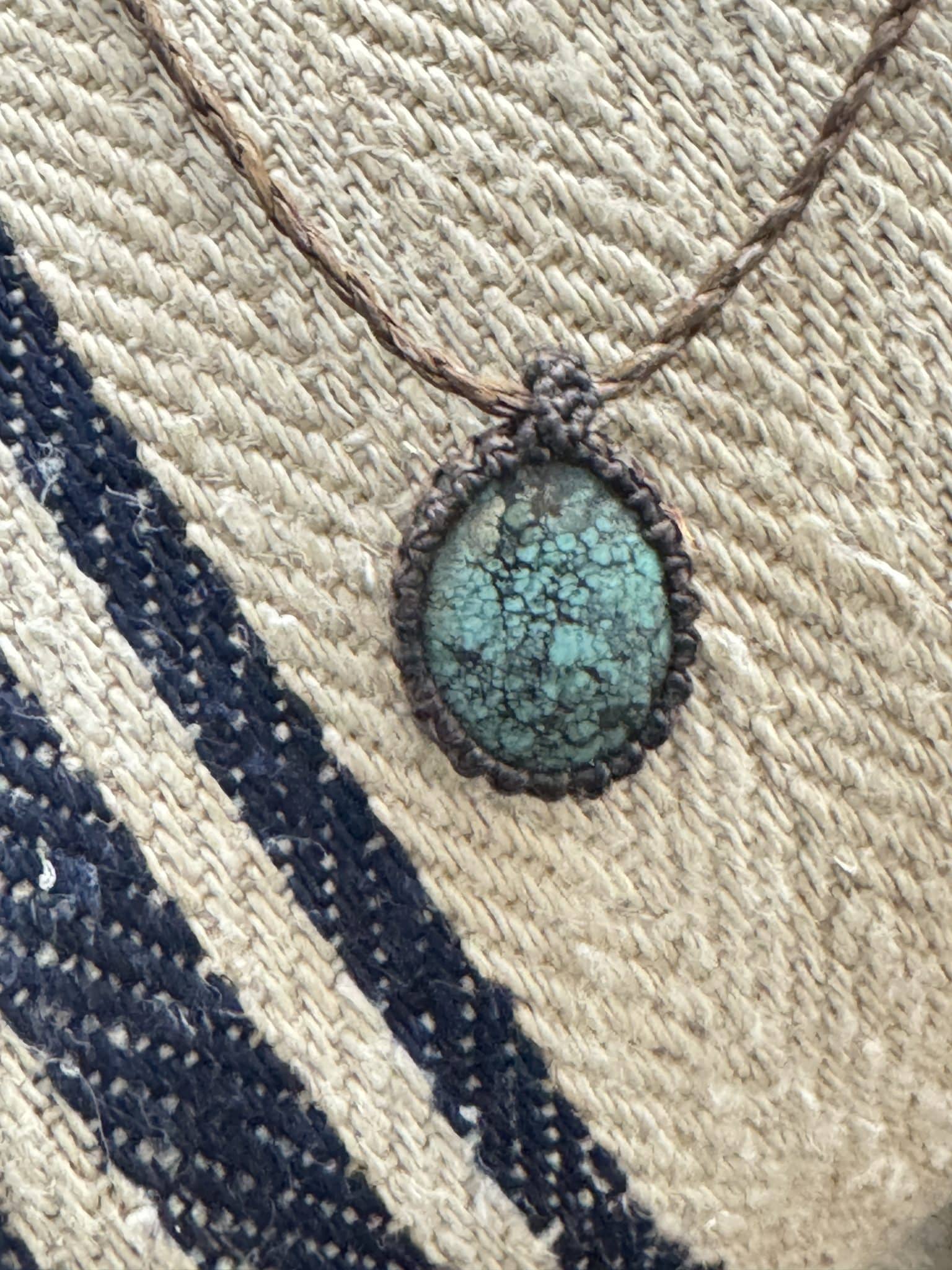 Sautoir talisman – Les Pierres Silencieuses – Image 12
