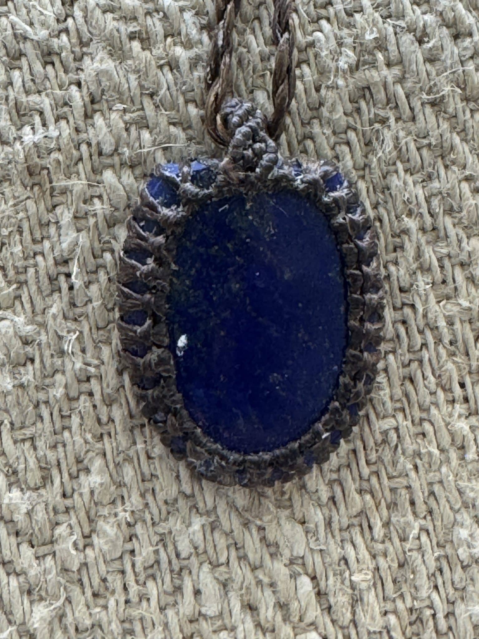 Sautoir talisman – Les Pierres Silencieuses – Image 15