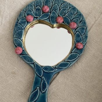 Miroir à main Mithé Espelt — Feuillage turquoise & baies roses