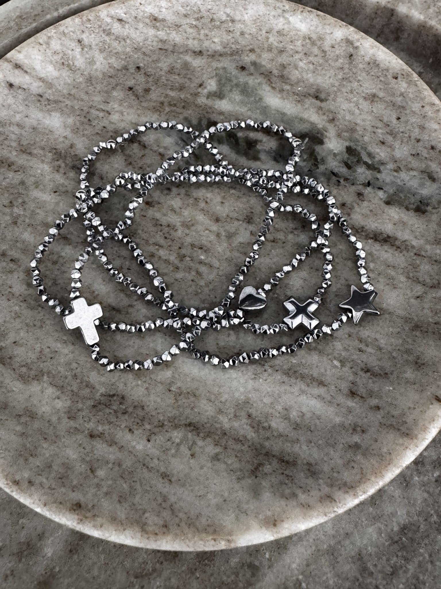 Bracelet Brigitte Hématite argentée • Le monde est stone