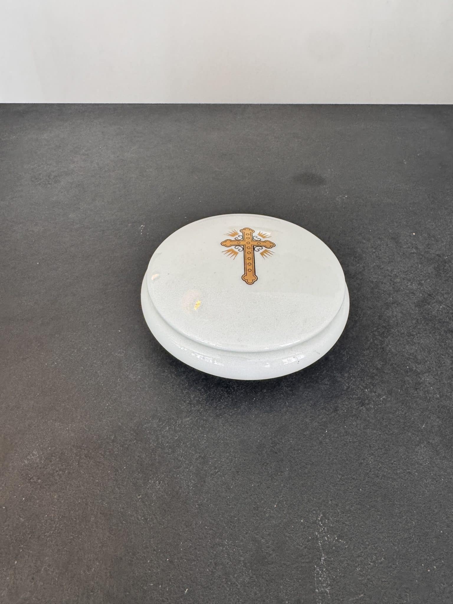 Boîte de dévotion ancienne en porcelaine – Image 3