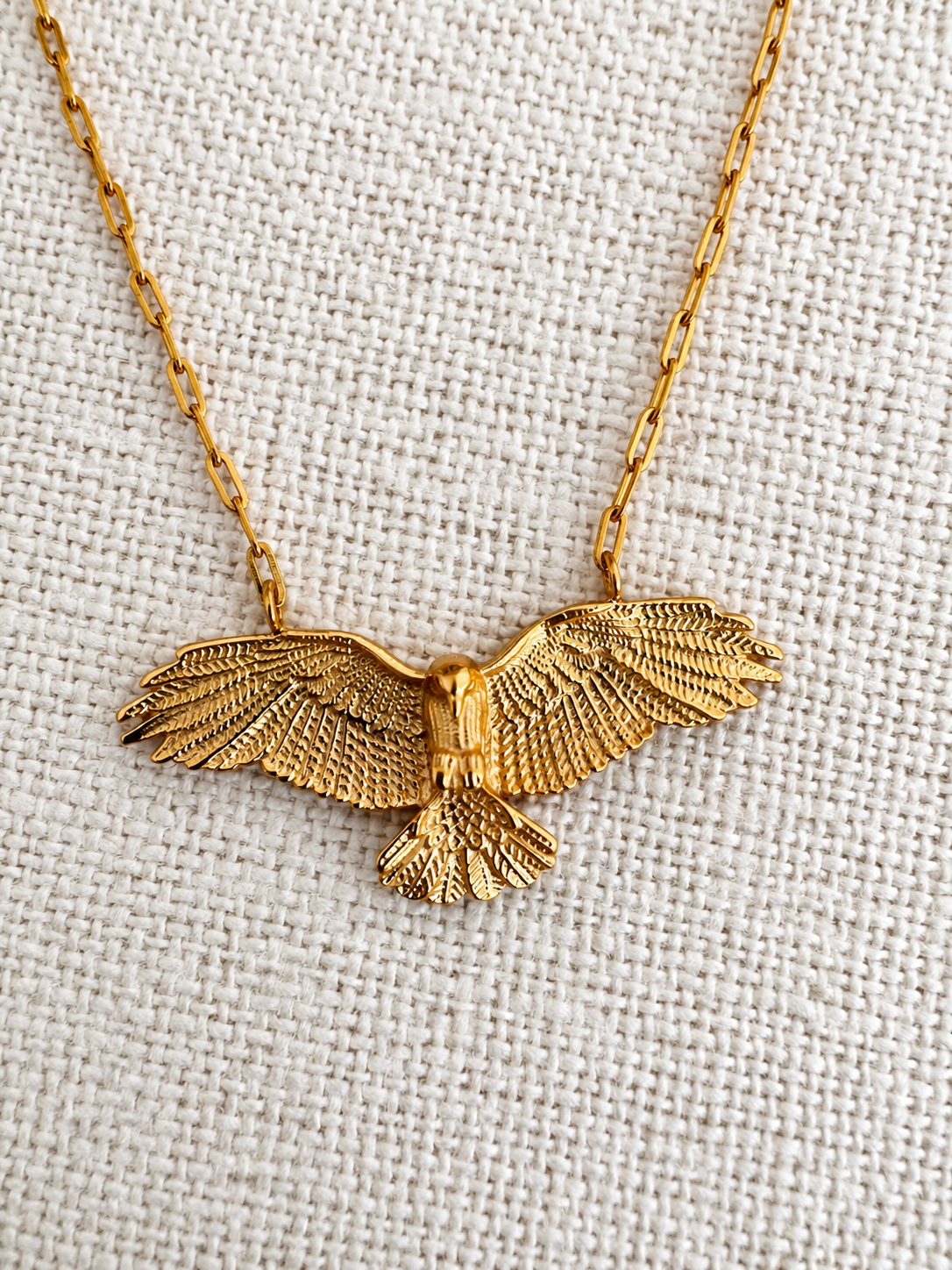 Collier aigle doré