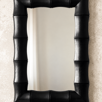Miroir rectangulaire en bois patiné noir façon bambou – 68 × 100 cm