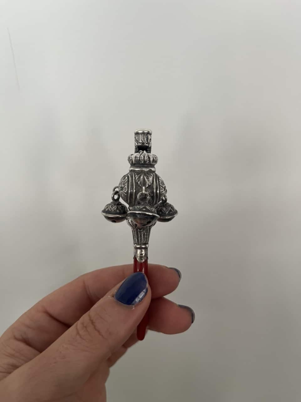 Hochet ancien en argent 925 et corail – Birmingham, 1891 – Image 11