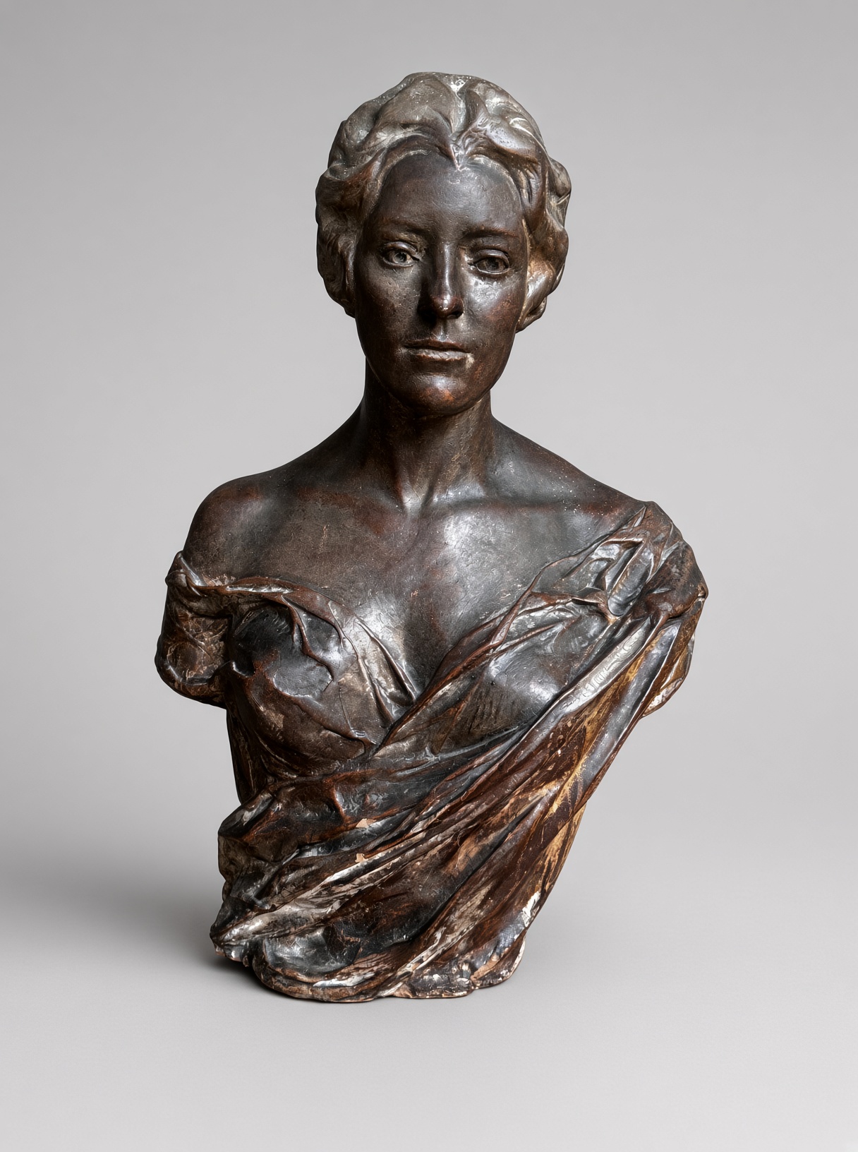Buste de la reine Astrid de Belgique de Pierre-Henri Van Perck (terre cuite patinée) – Image 2