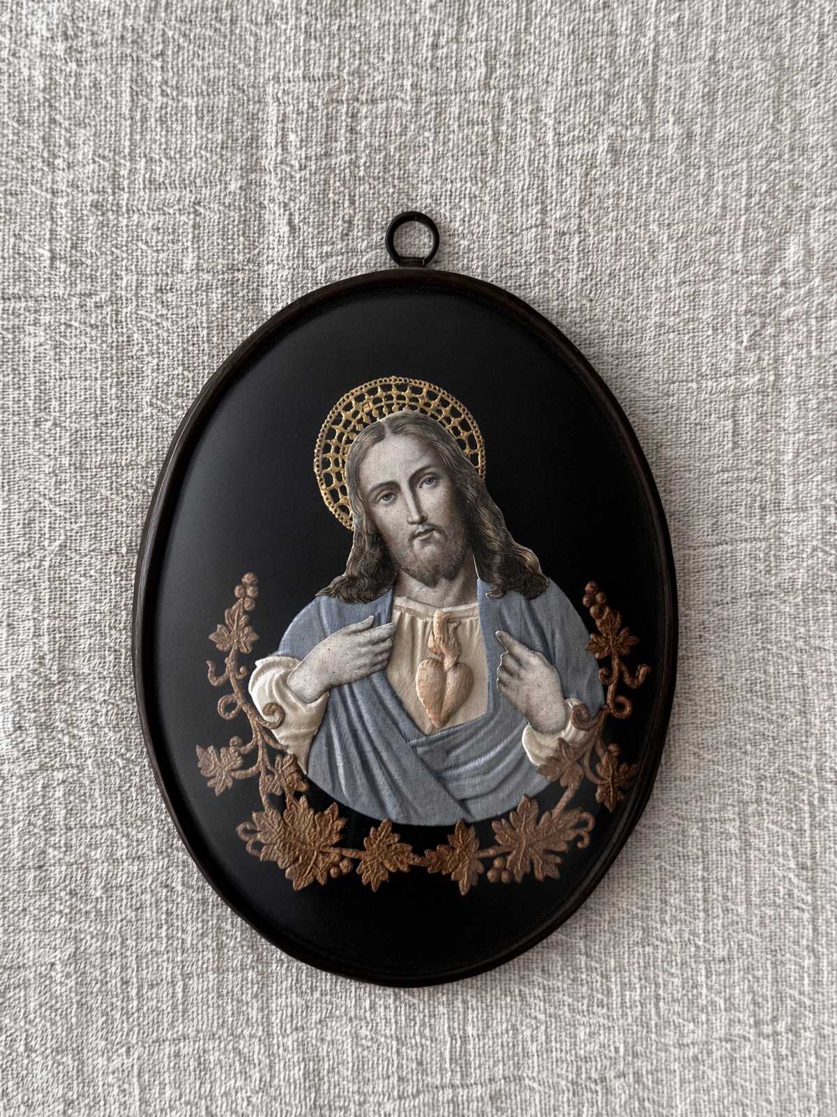 Petit cadre ovale sous verre bombé - Sacré-Cœur de Jésus – Image 2