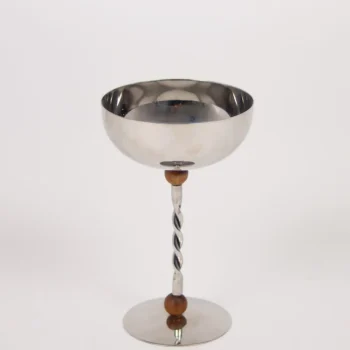 Coupe sur pied en résine et acier inoxydable